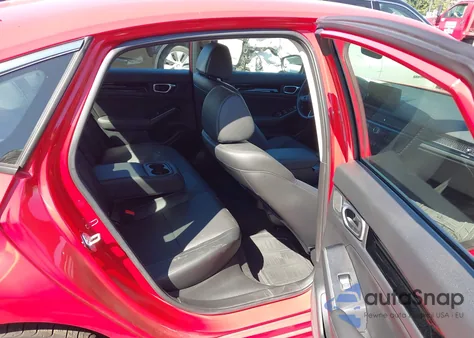 2023 Honda Civic Touring z USA, uszkodzony, nr VIN 2HGFE1F97PH323458